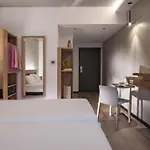 Ibis Styles Napoleon Готель