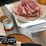 Ibis Styles Napoleon Готель