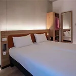 Ibis Styles Napoleon Hotel 3*