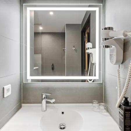 Ibis Styles Napoleon