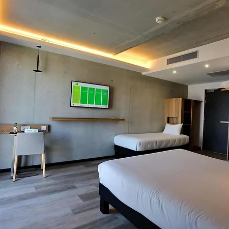 Hotel Ibis Styles Napoleon Ajaccio (Corsica)