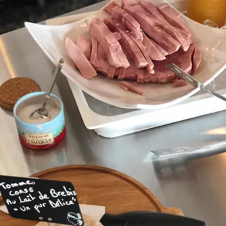 Ibis Styles Napoleon Отель