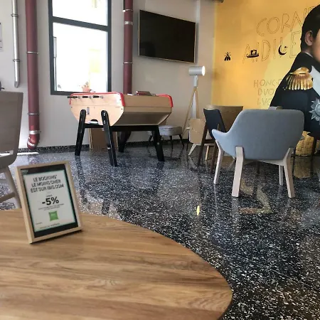 Отель Ibis Styles Napoleon 3*