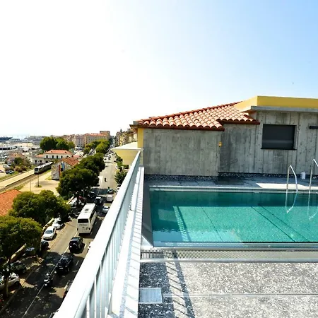 Ibis Styles Napoleon Otel 3*