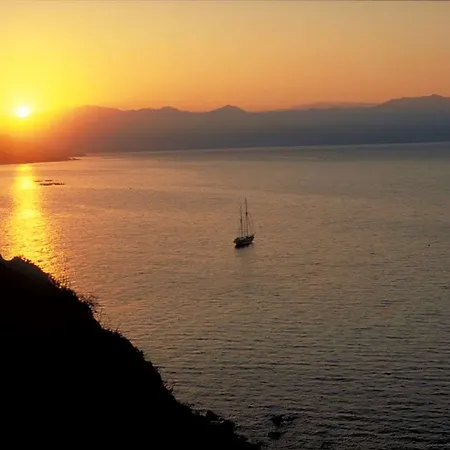 Ibis Styles Napoleon Аяччо