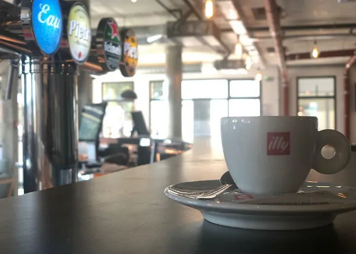 Ibis Styles Napoleon 3* אז'אקסיו