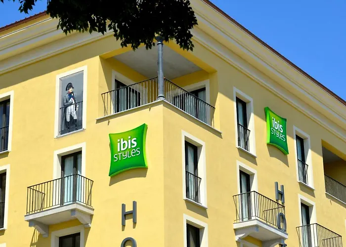 מלון Ibis Styles Napoleon 3*